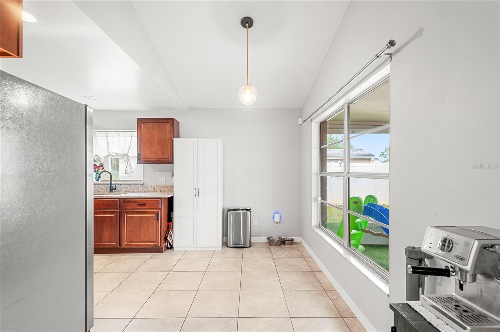 12853 MARYLAND WOODS COURT