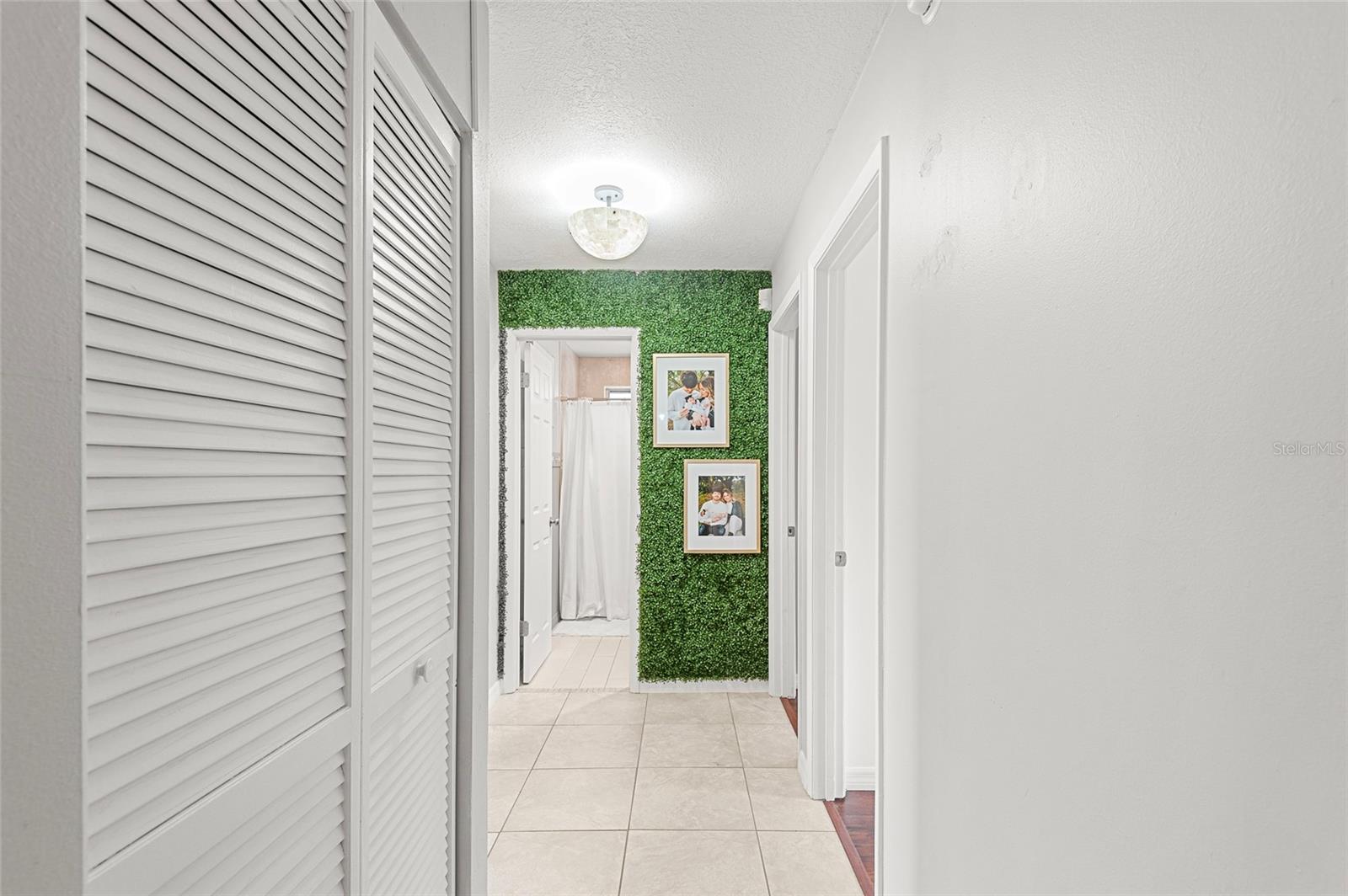 MEADOW WOODS VILLAGE 04 - Residential