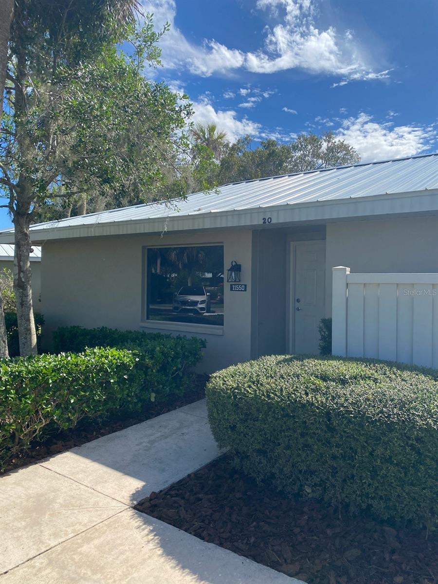 THE BAY VILLAS - Residential