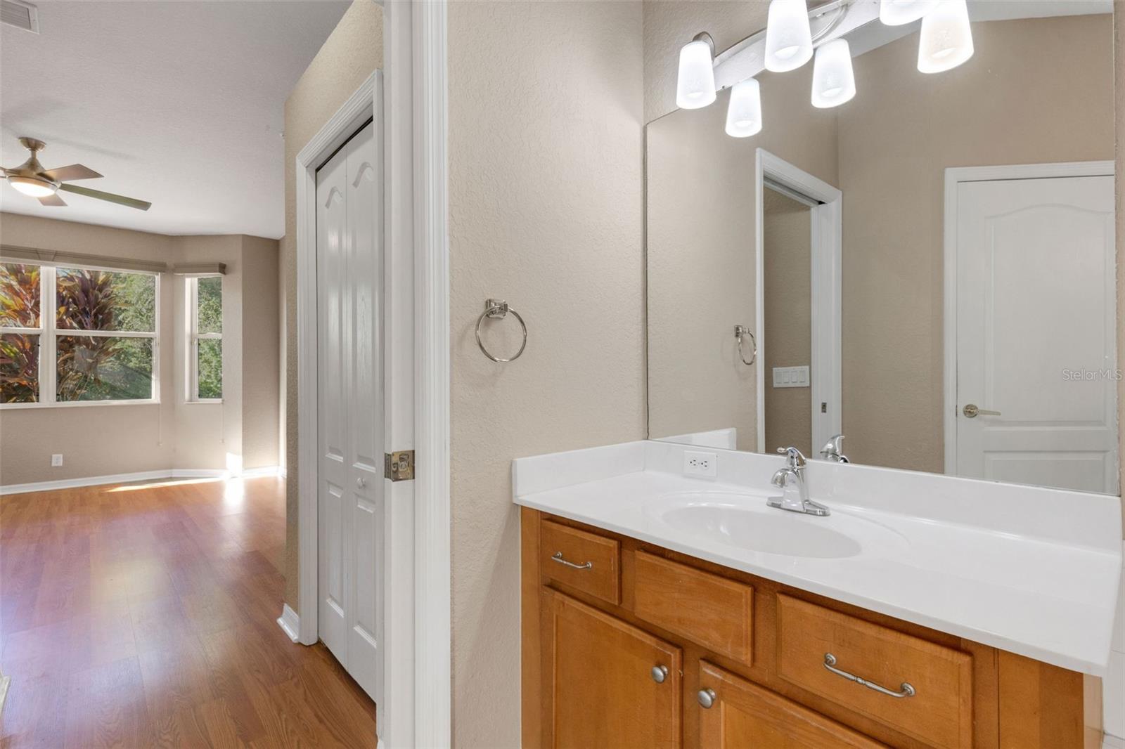 RIVER PLACE - Residential