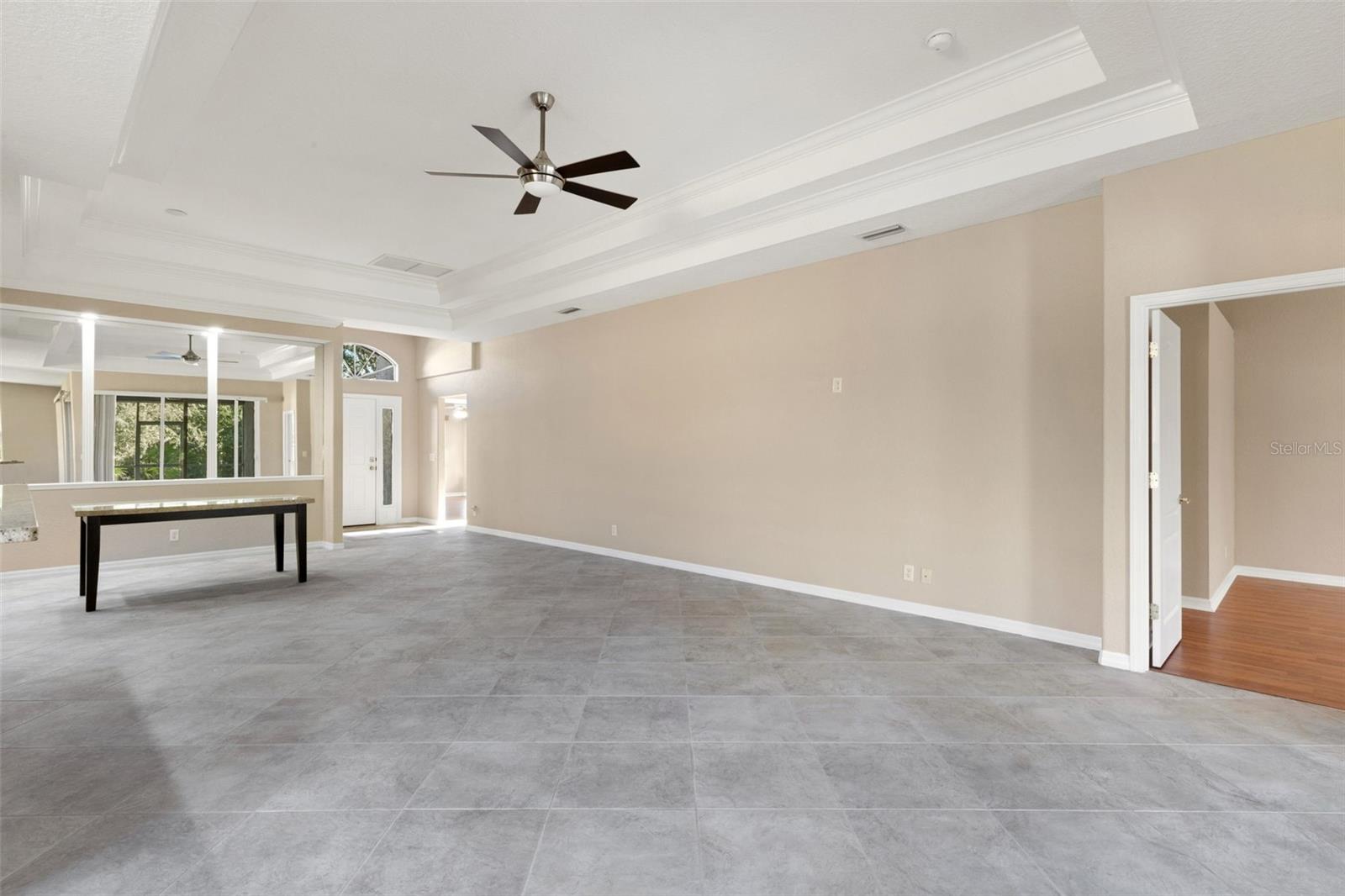 RIVER PLACE - Residential