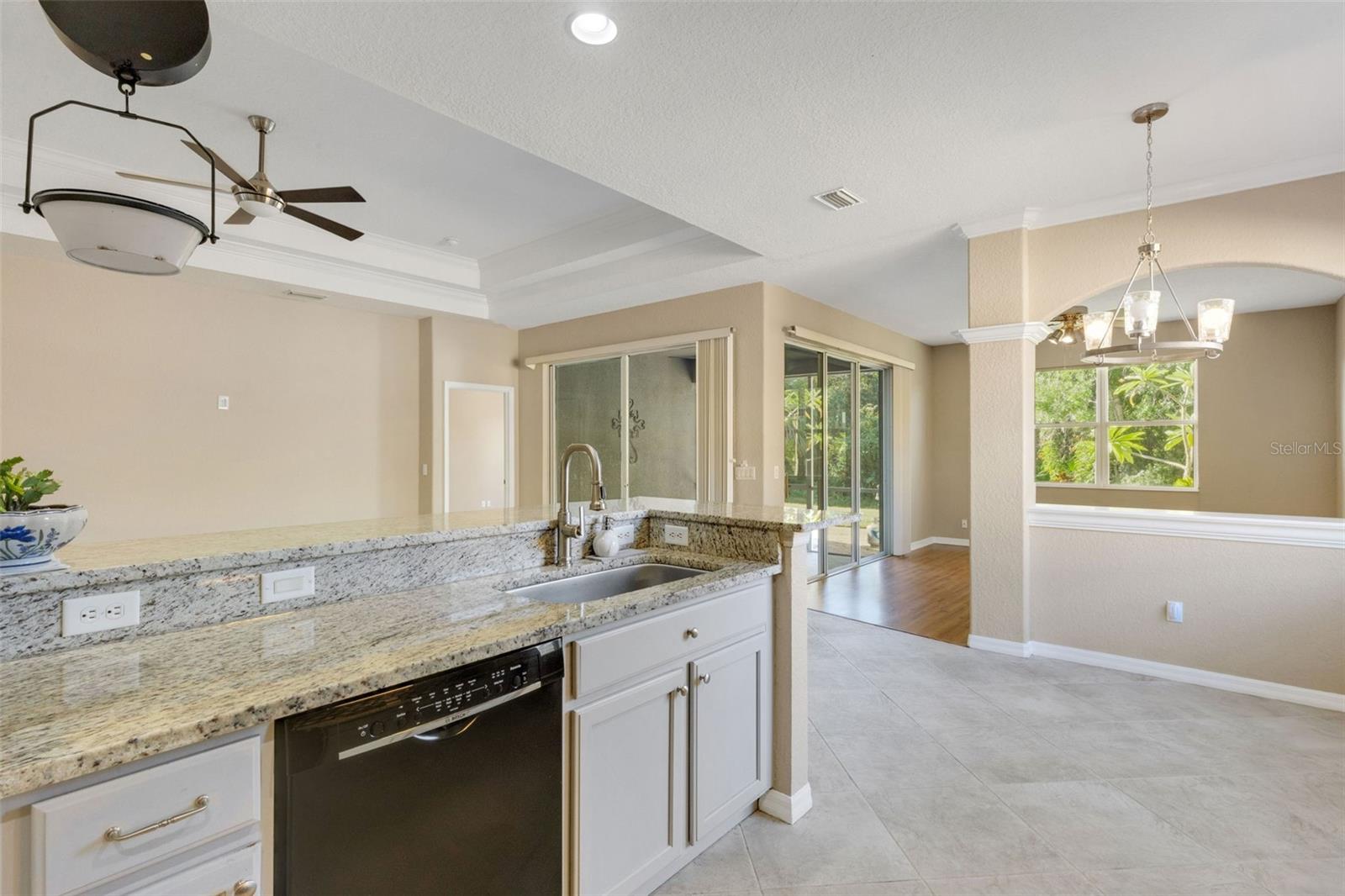RIVER PLACE - Residential
