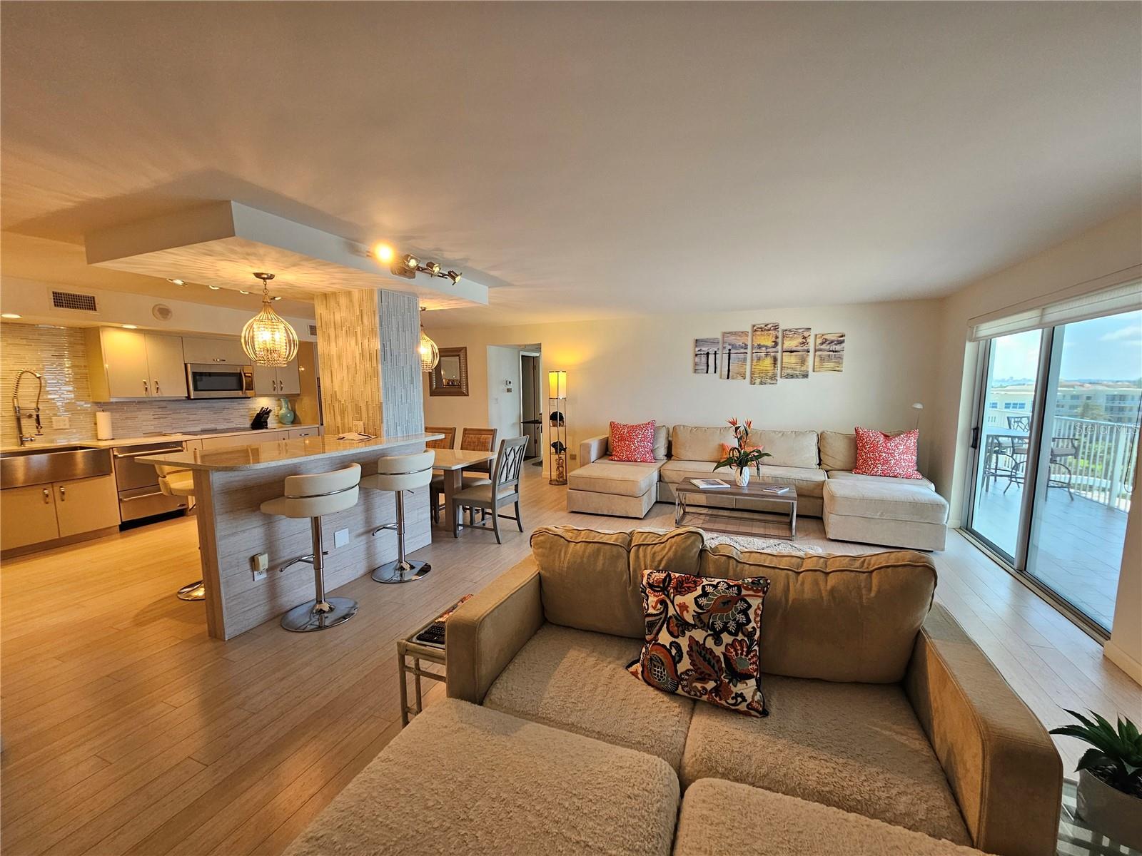 ISLANDER CLUB OF LONGBOAT - Residential