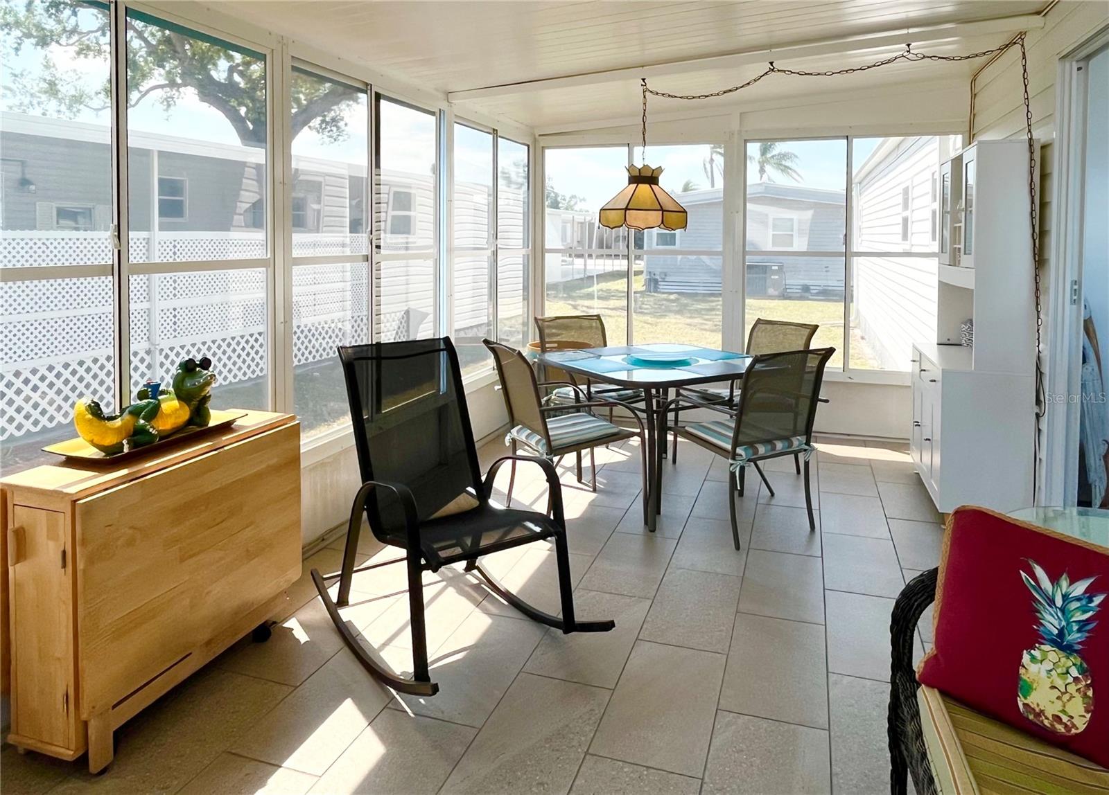 OAKWOOD MANOR - Residential