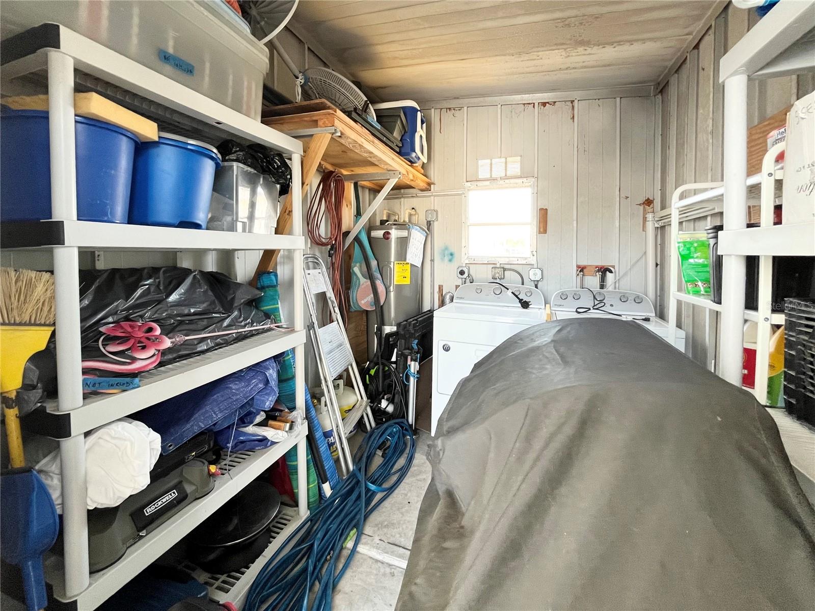 OAKWOOD MANOR - Residential