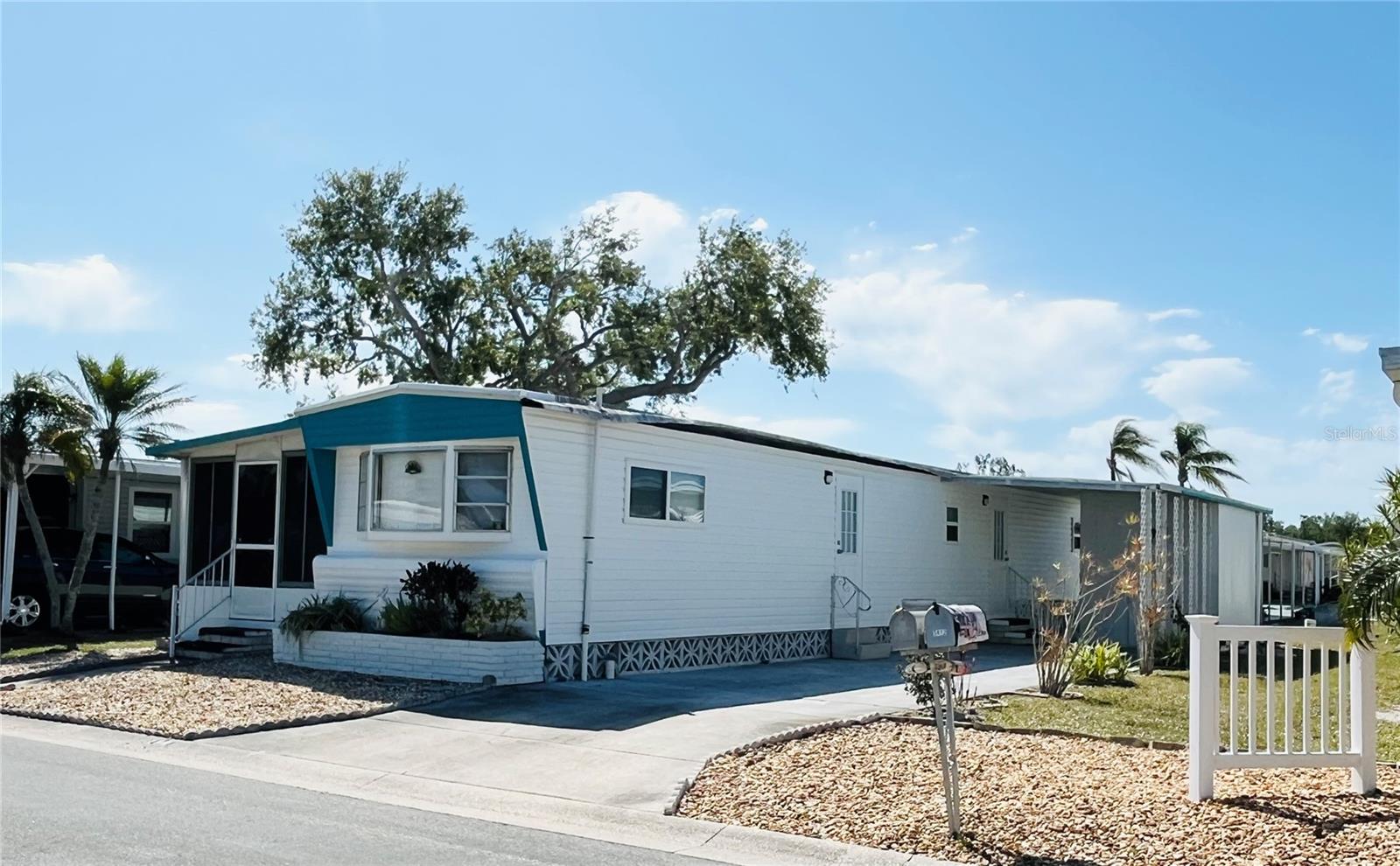 3414 SPANISH OAK TERRACE