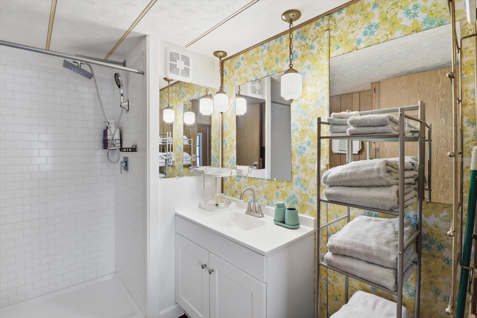 CASONS CHASSAHOWITZKA RETS UNIT 03 UNREC - Residential