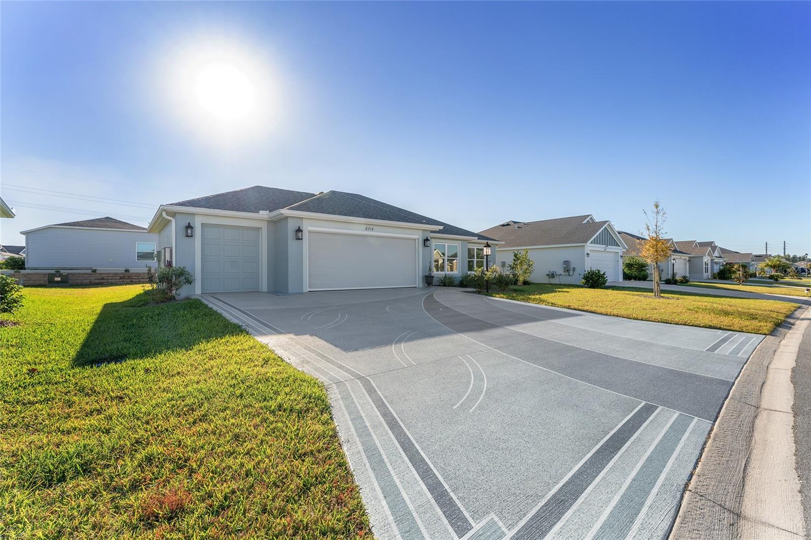6714 NEWELL LOOP