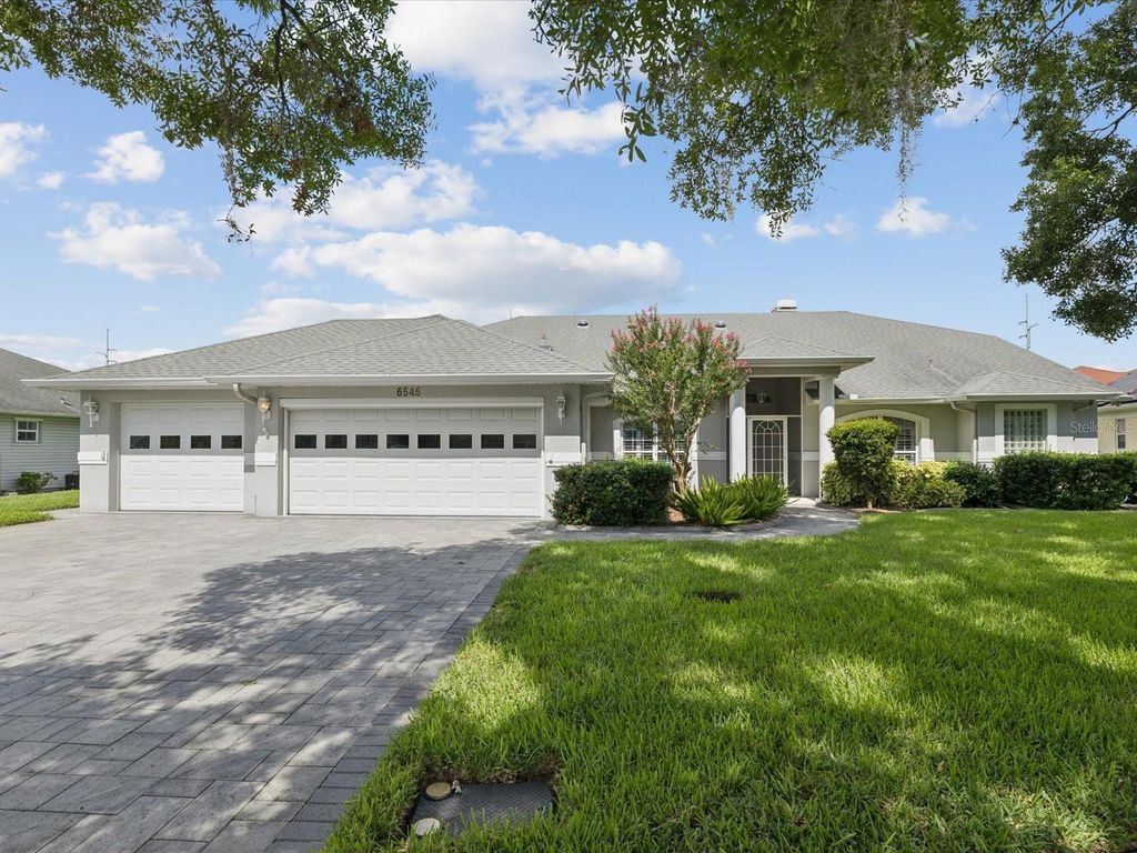 Photo of 6545 North Lake Drive, Zephyrhills, FL 33542 (MLS # W7876796)