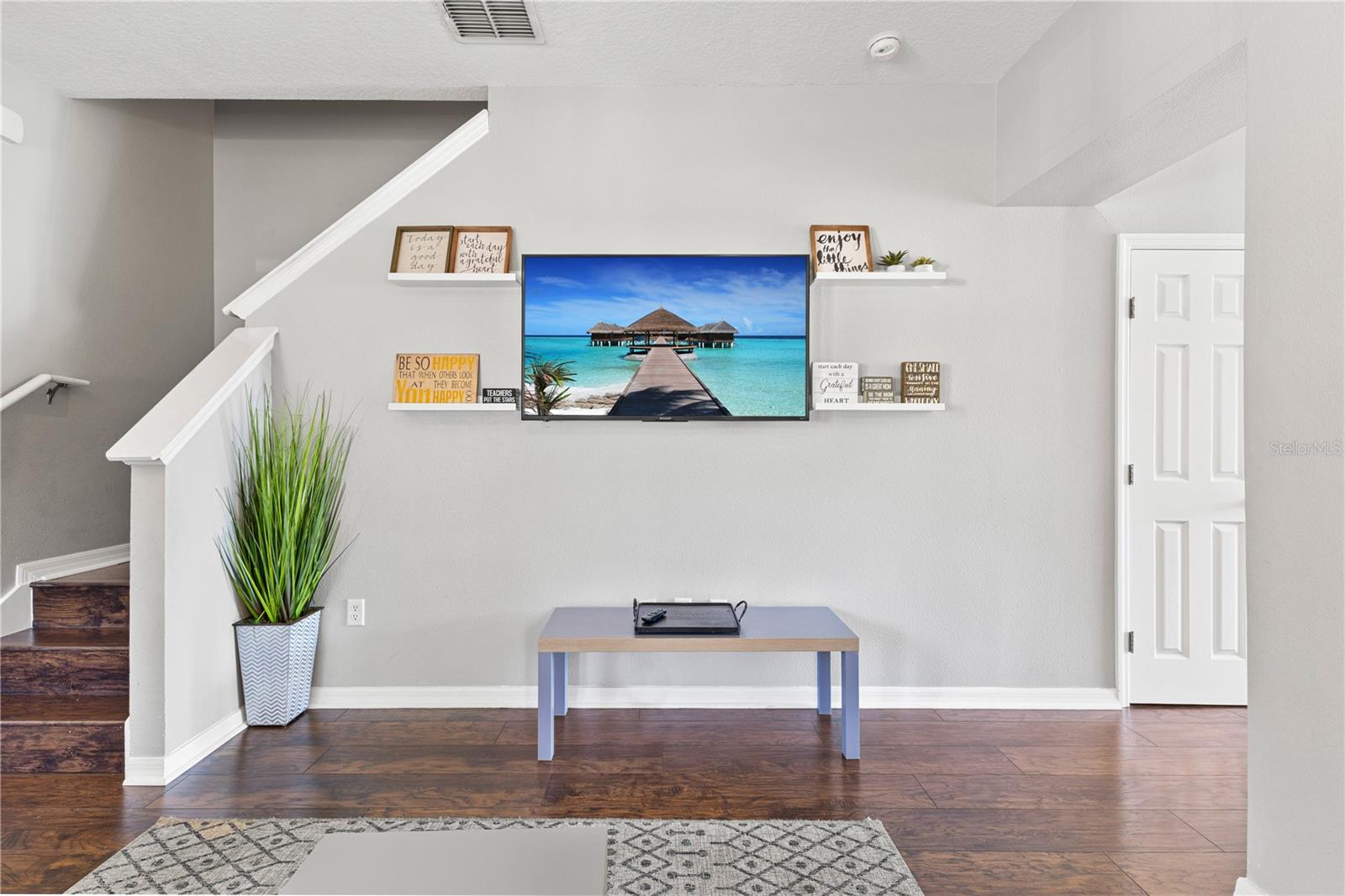CRESTWYND BAY CA-1 CA-2 & B - Residential
