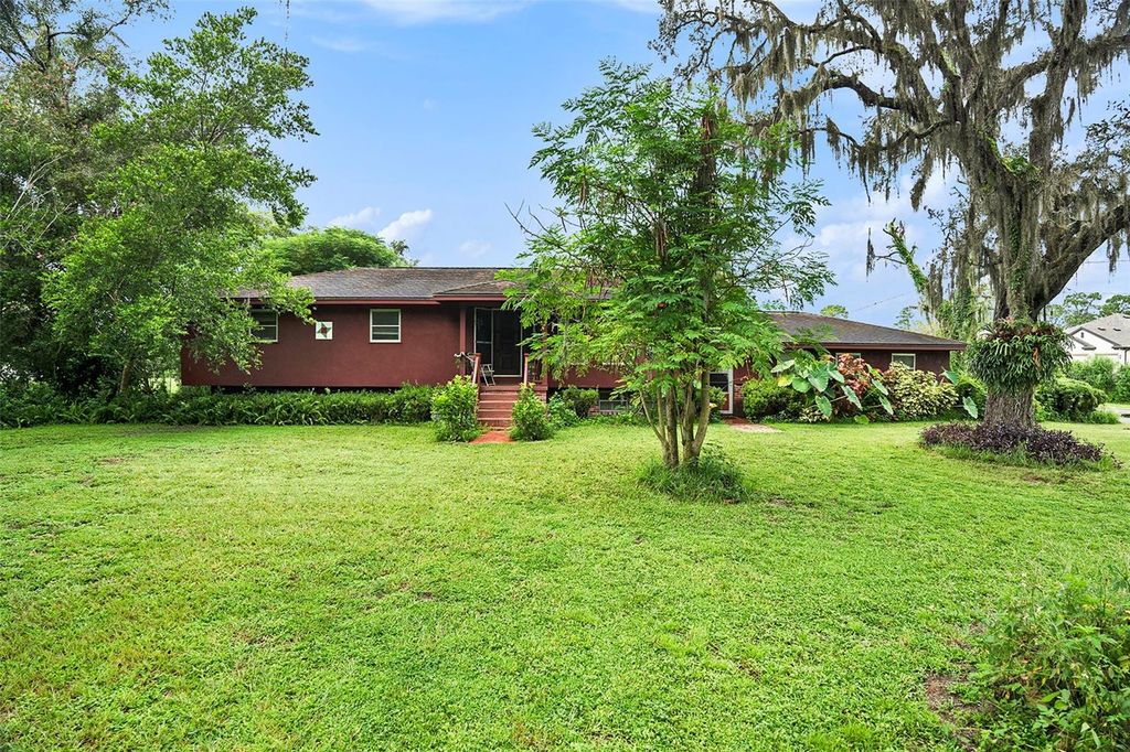Photo of 1031 Anderson Snow Road, Spring Hill, FL 34609 (MLS # TB8421018)