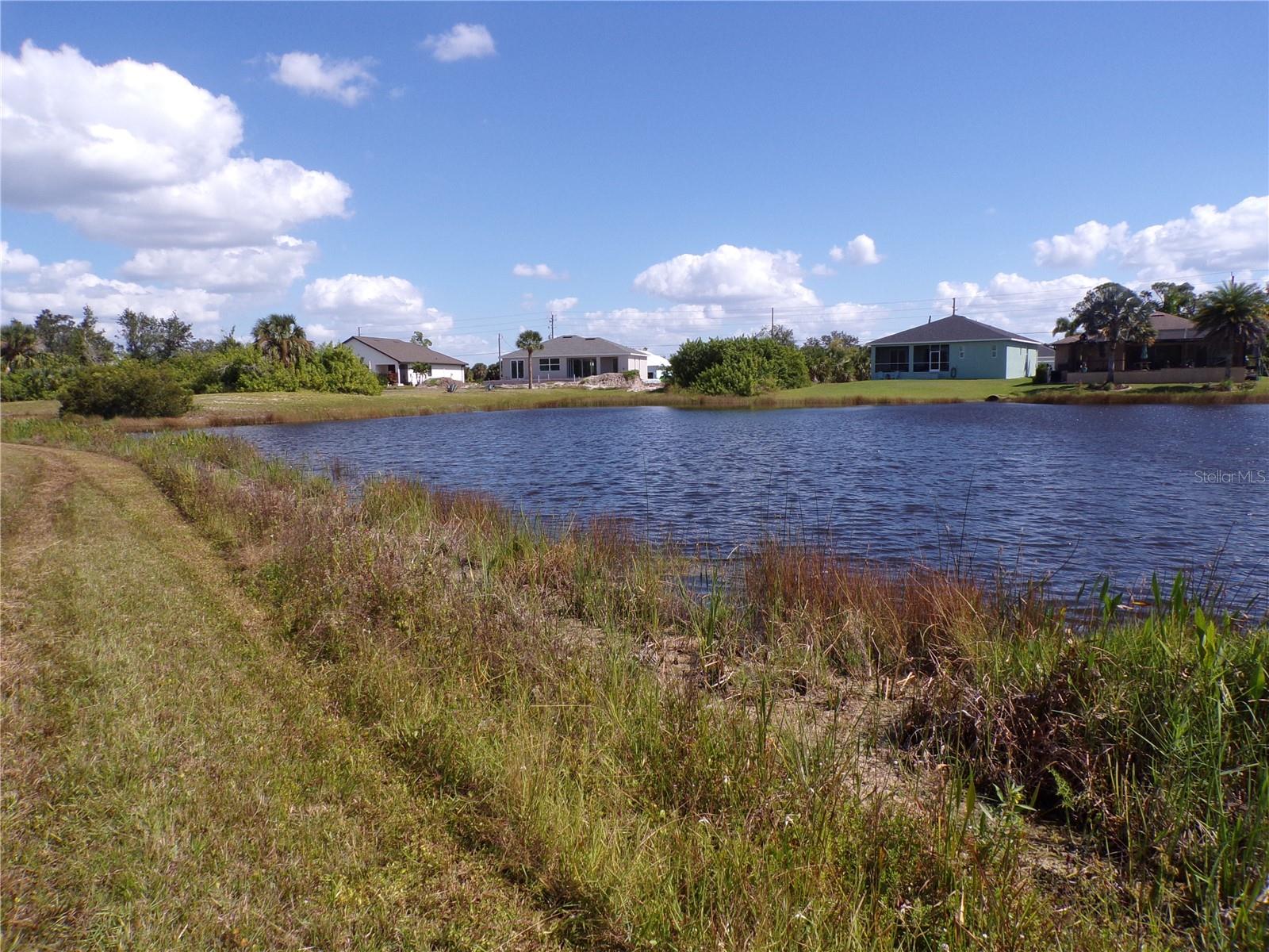 ROTONDA LAKES - Land