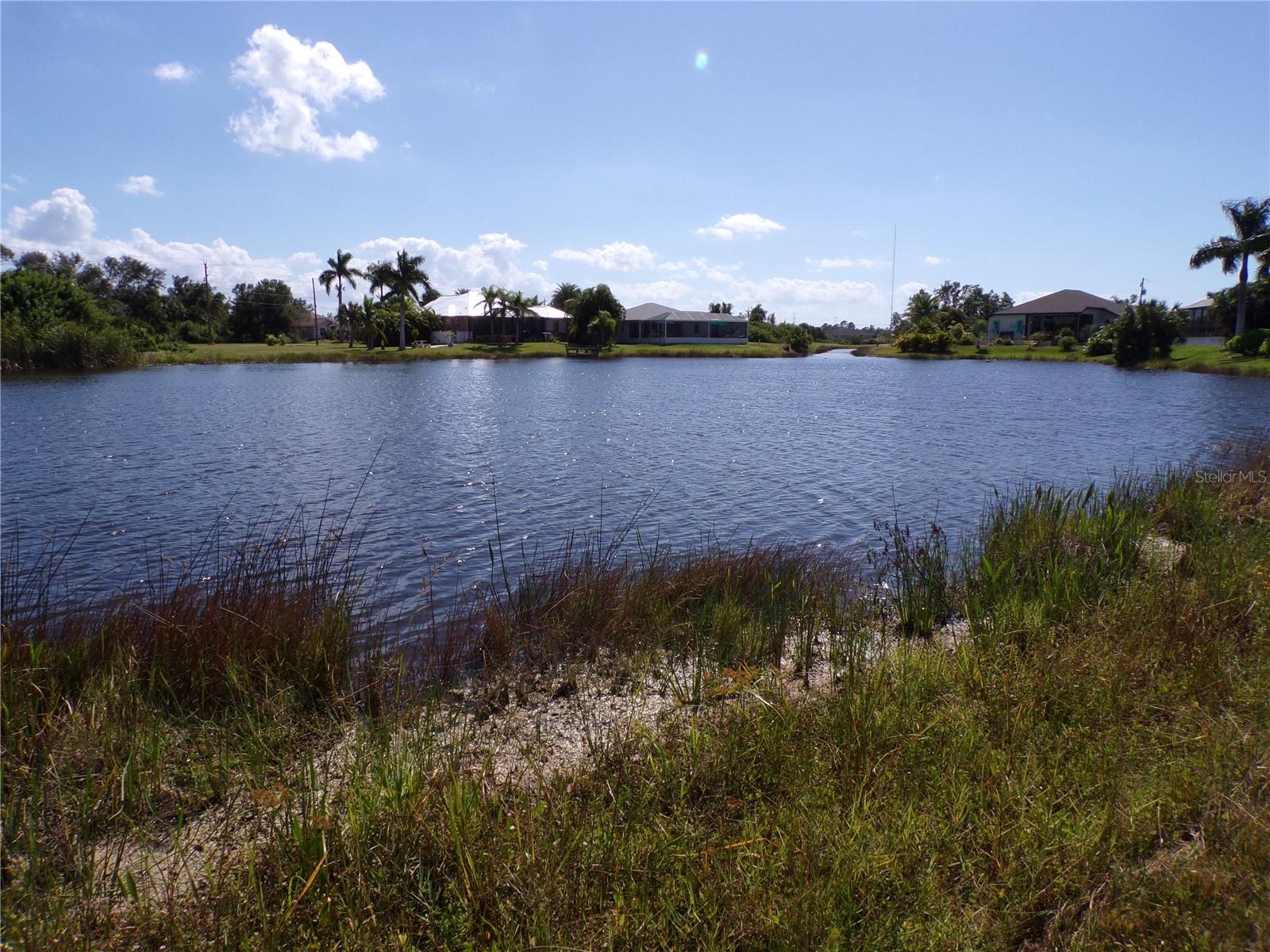 ROTONDA LAKES - Land