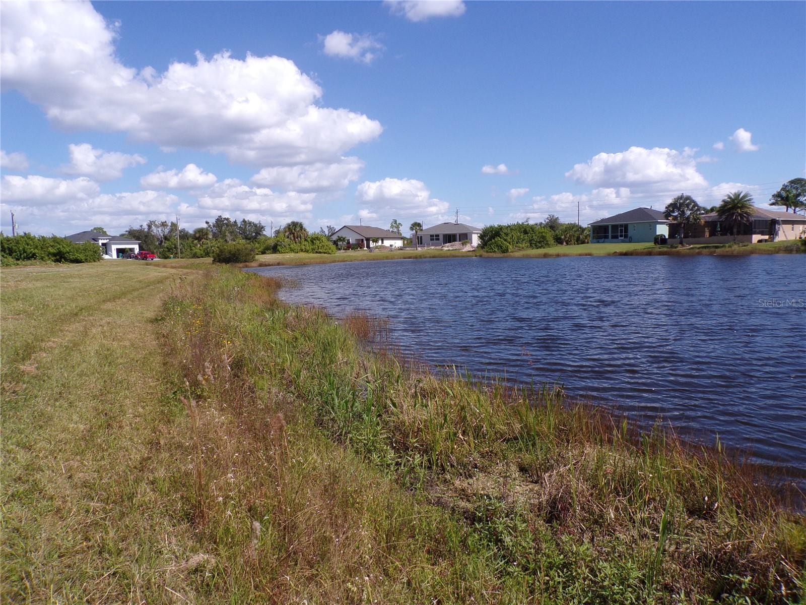 ROTONDA LAKES - Land