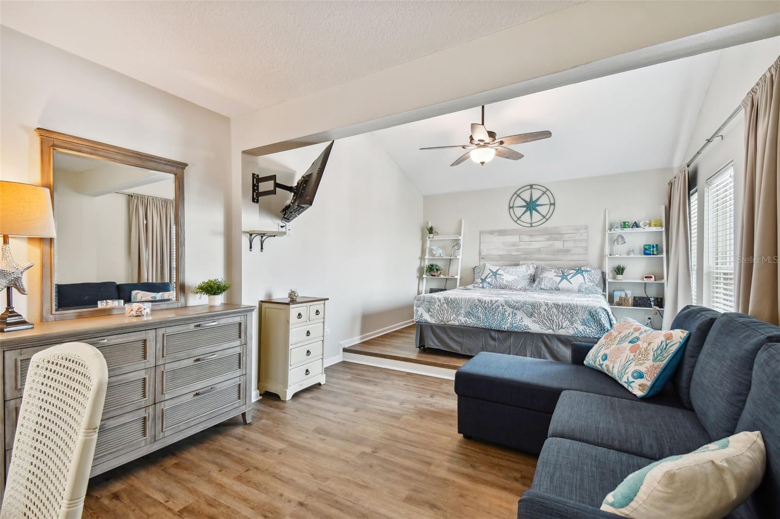 MADEIRA BEACH YACHT CLUB CONDO - Residential