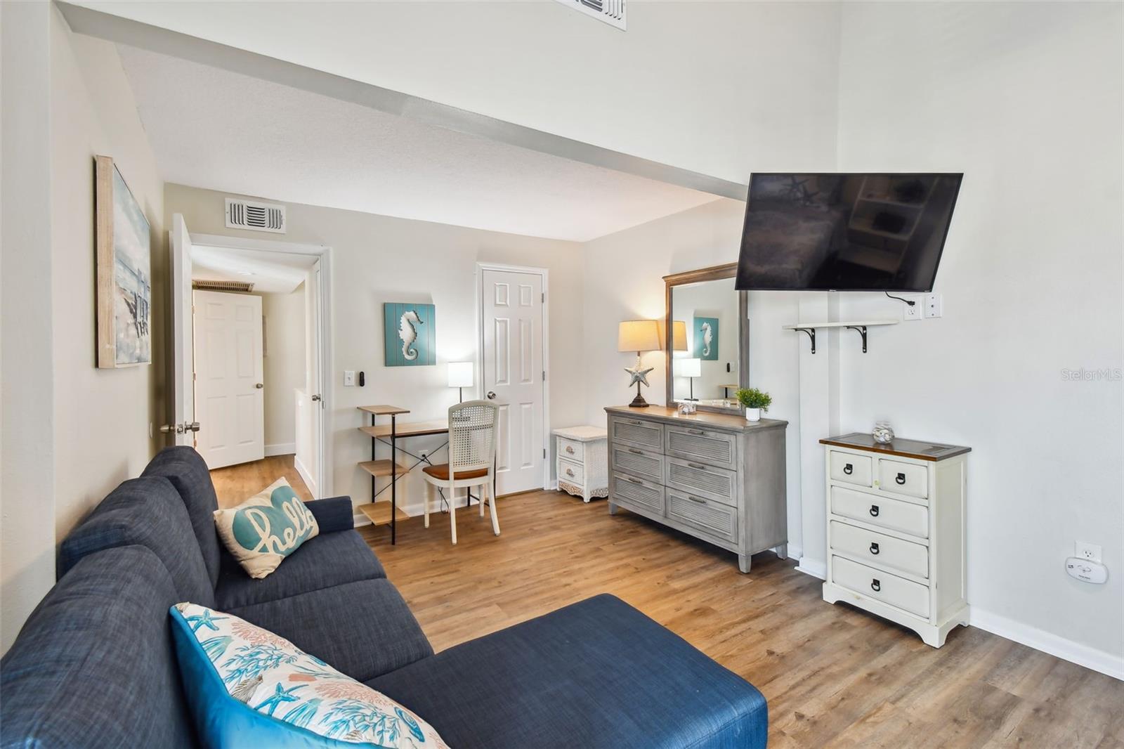 MADEIRA BEACH YACHT CLUB CONDO - Residential