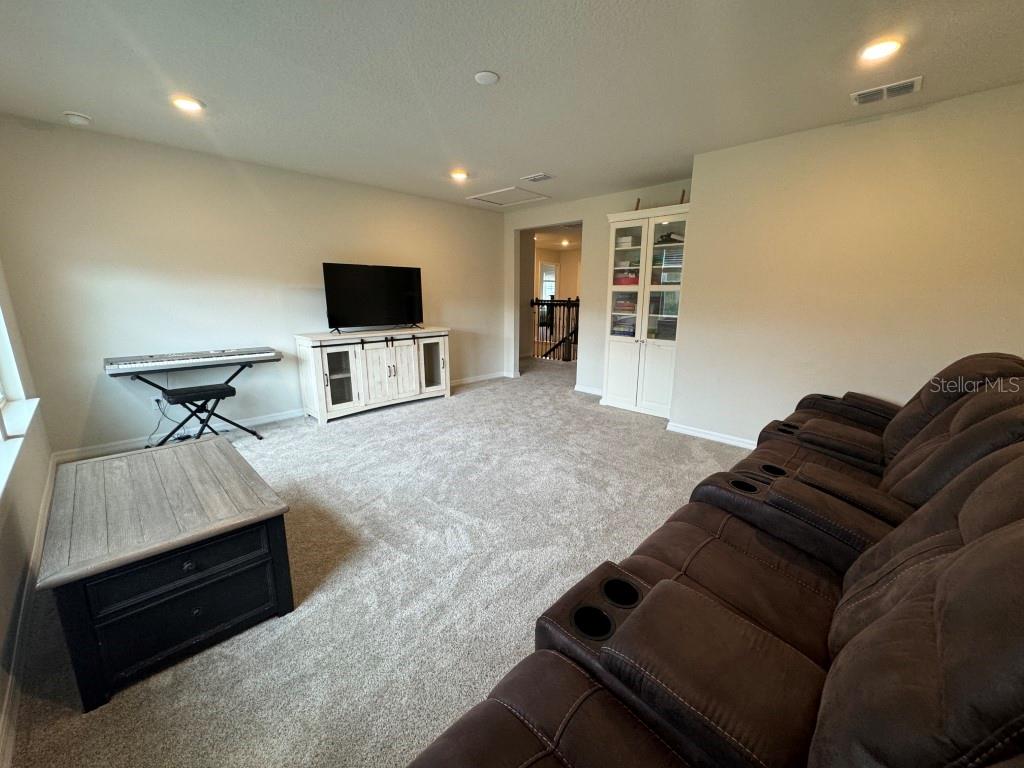 SPLIT OAK RESERVE - Residential Lease