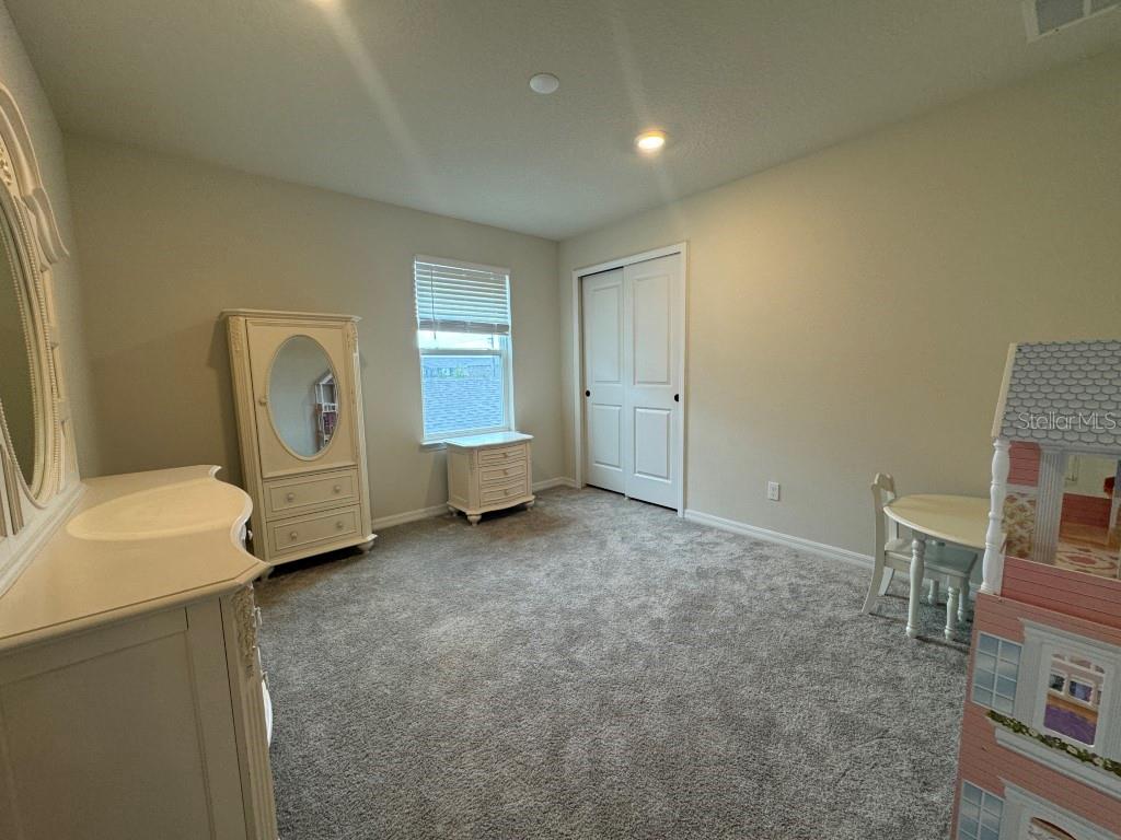 SPLIT OAK RESERVE - Residential Lease