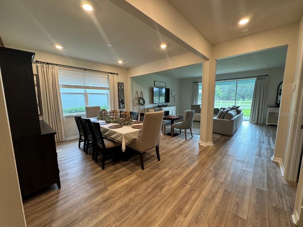 SPLIT OAK RESERVE - Residential Lease