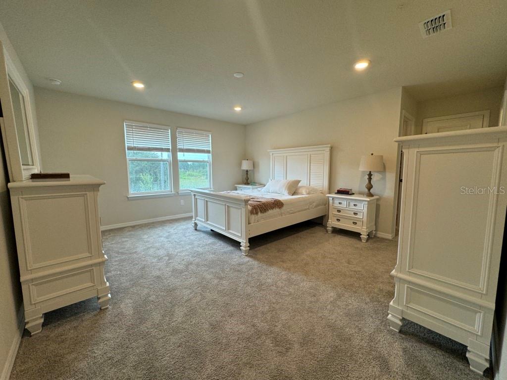 SPLIT OAK RESERVE - Residential Lease