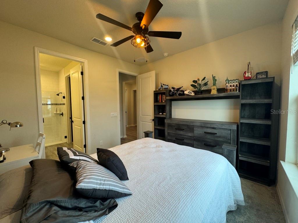 SPLIT OAK RESERVE - Residential Lease