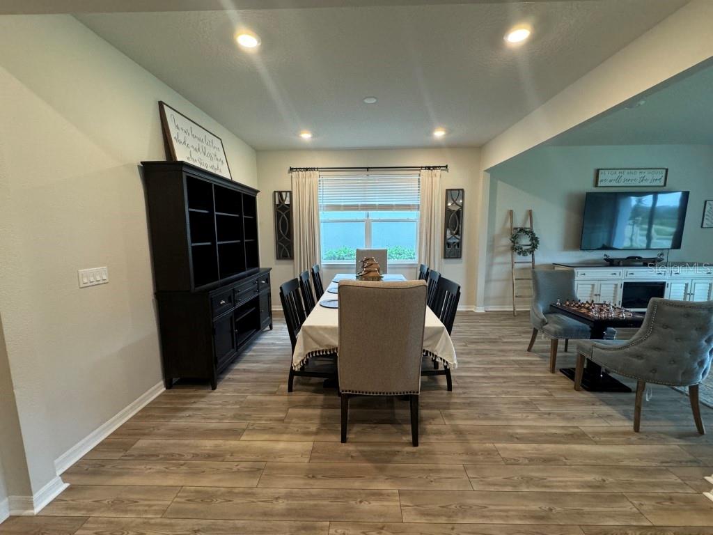 SPLIT OAK RESERVE - Residential Lease