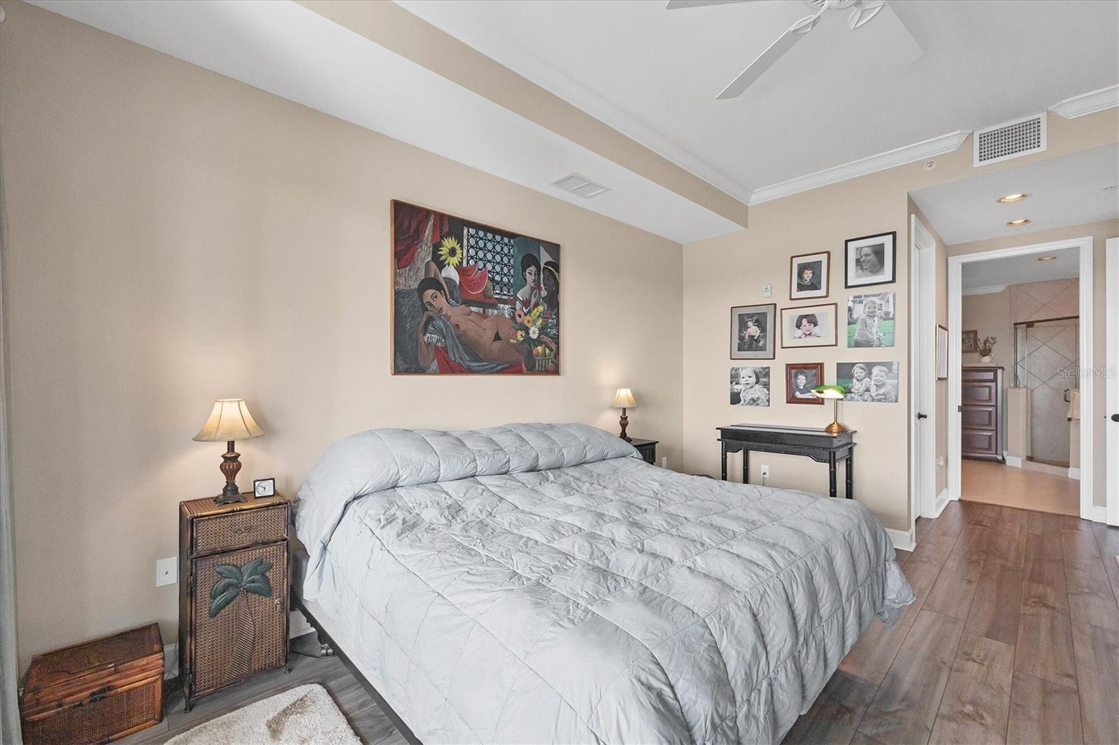 HACIENDA DEL MAR PH 4 - Residential