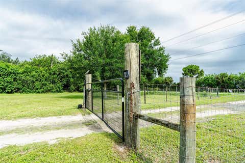 Tiny photo for 2049 Everhigh Acres Road, Clewiston, FL 33440 (MLS # O6413687)
