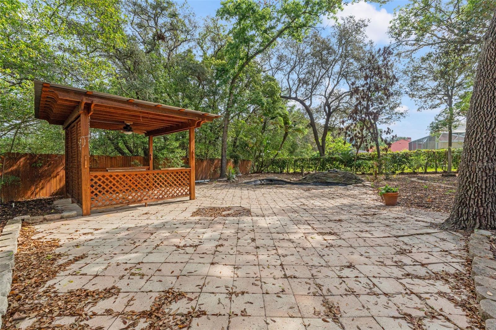 AMIDON WOODS - Residential