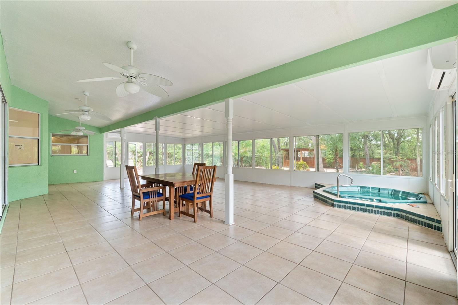 AMIDON WOODS - Residential