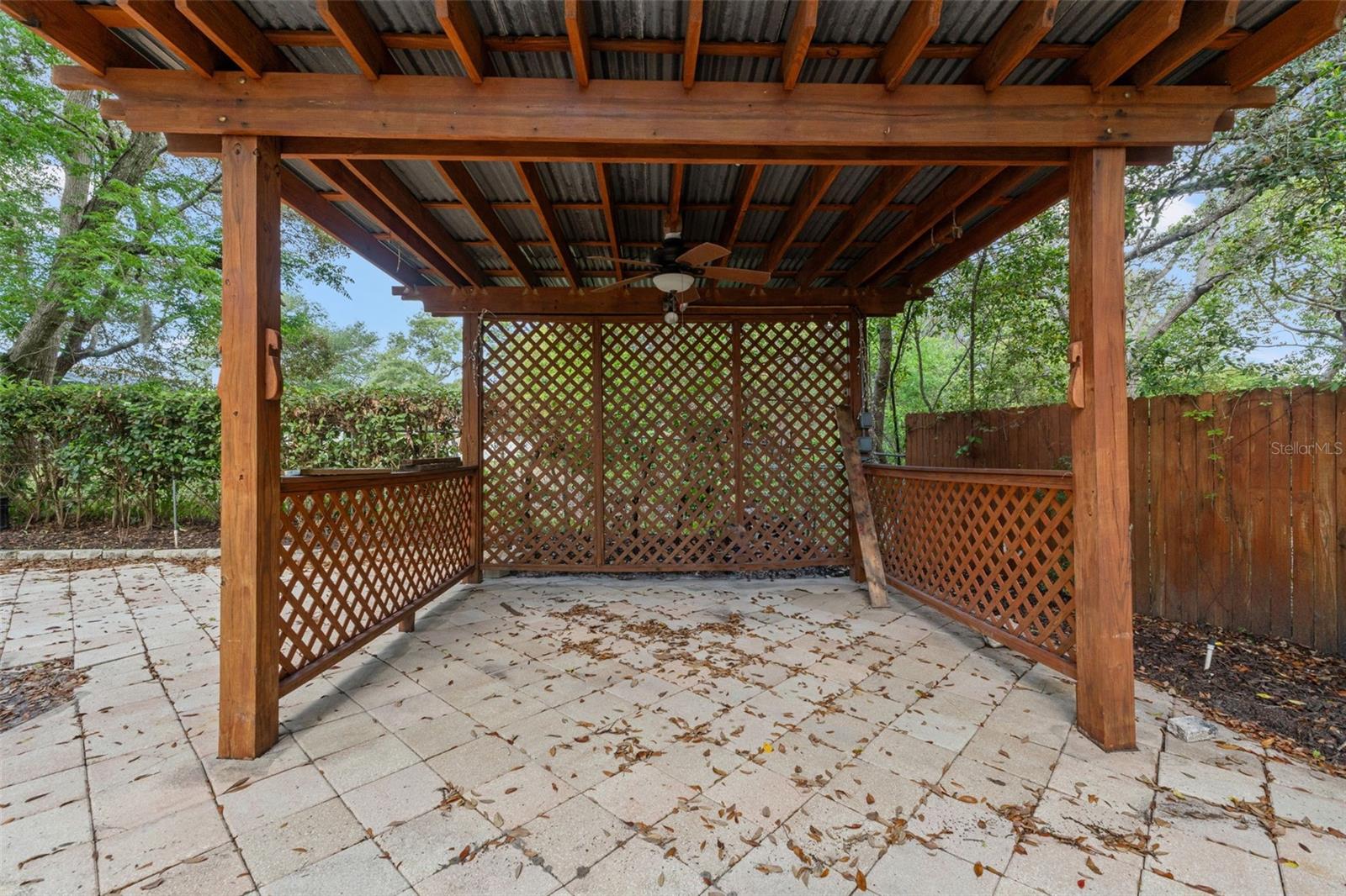 AMIDON WOODS - Residential