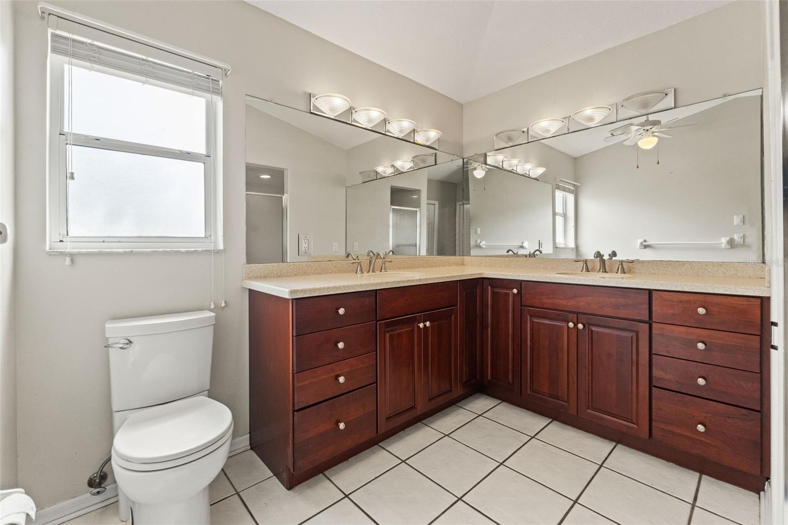 AMIDON WOODS - Residential