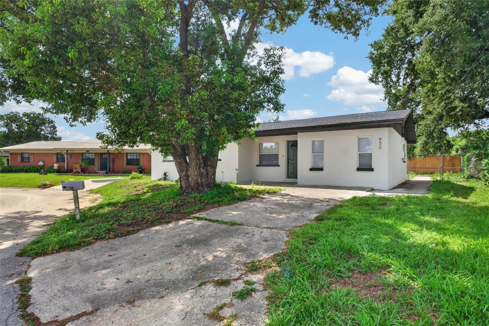 655 TRAVIS COURT