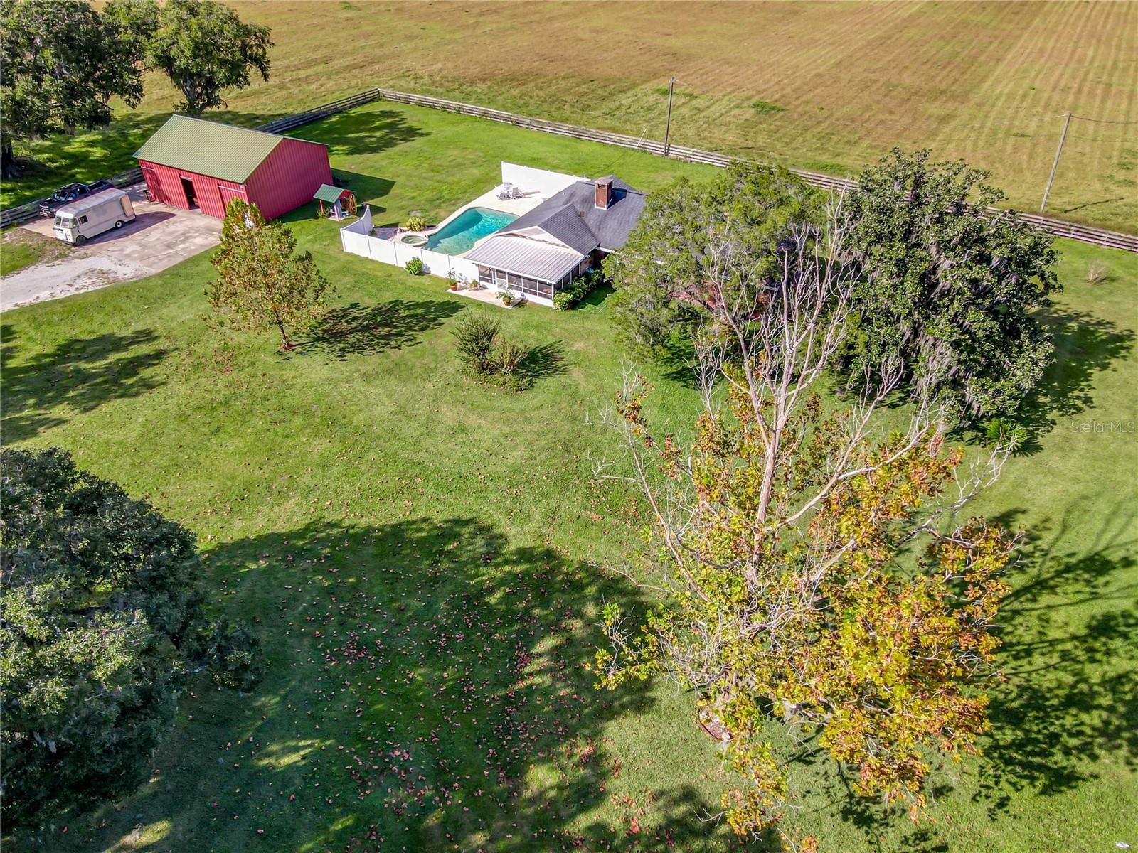 10038 N US HIGHWAY 301