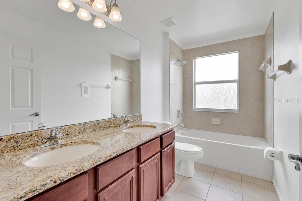 NORTH POINT PH 1A - Residential