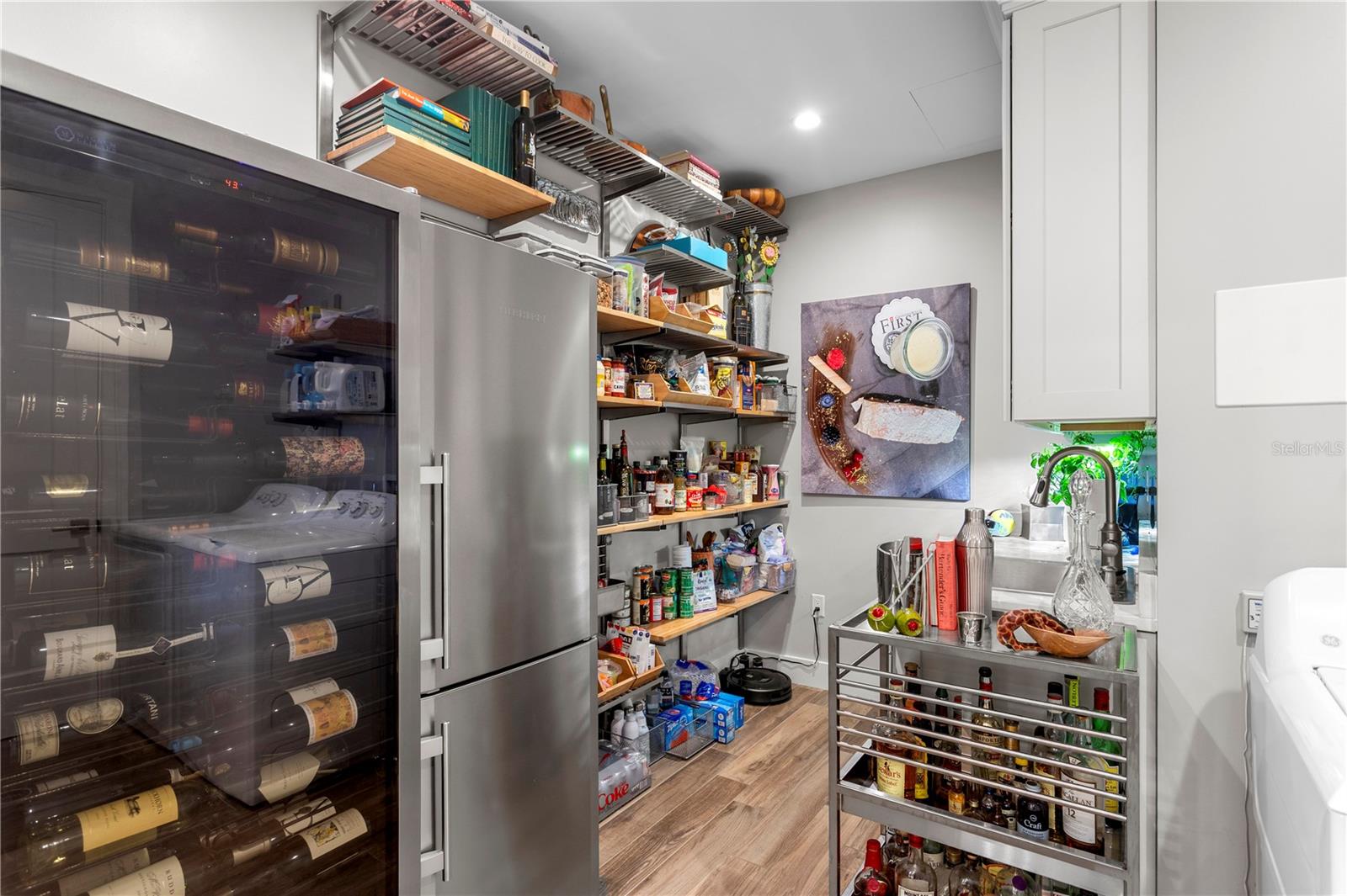 ISLANDER - Residential