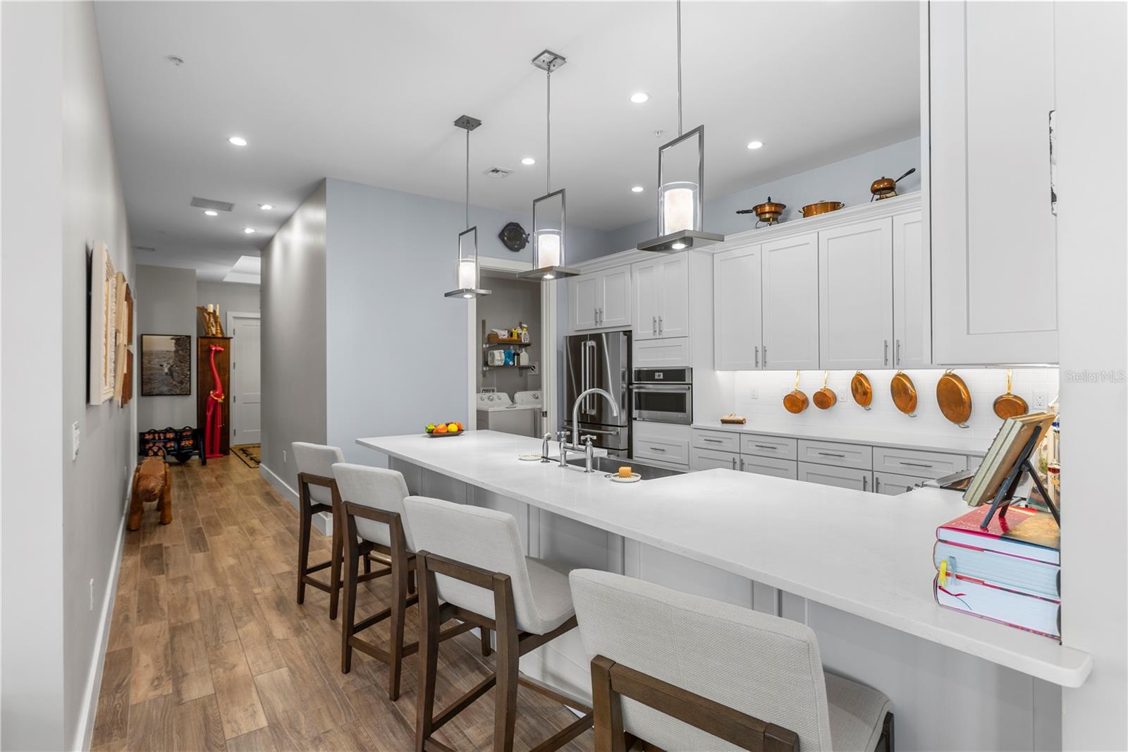 ISLANDER - Residential