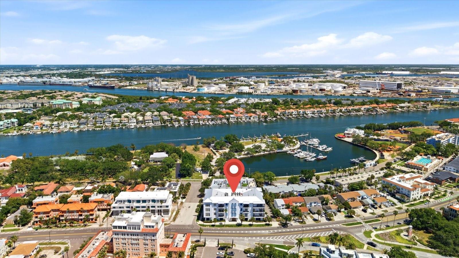 ISLANDER - Residential