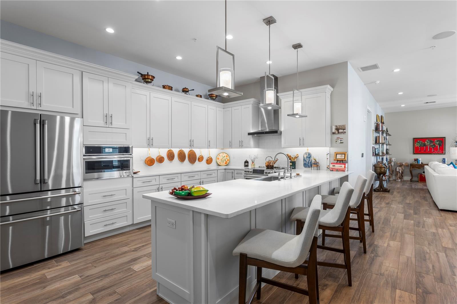 ISLANDER - Residential