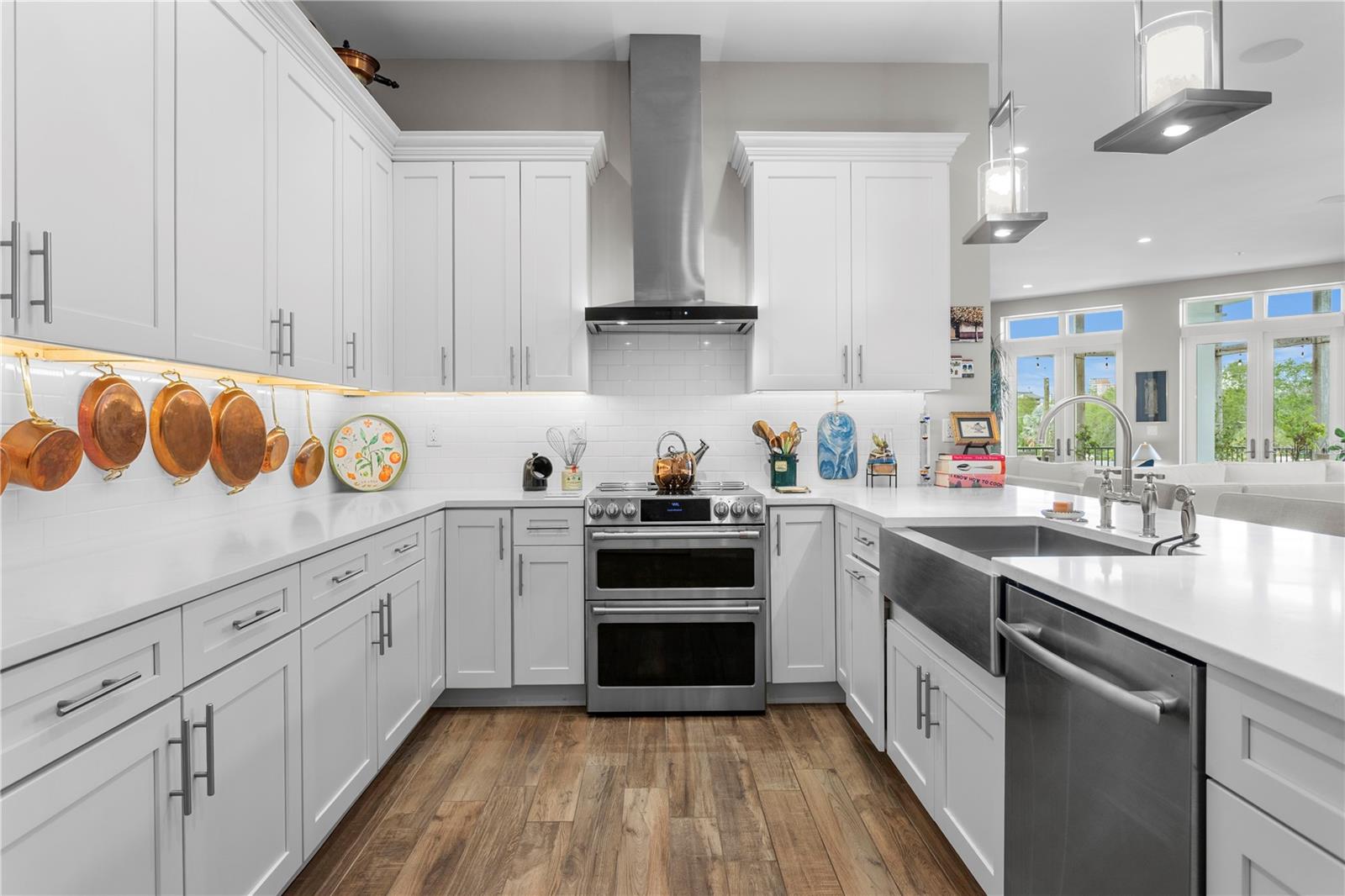 ISLANDER - Residential