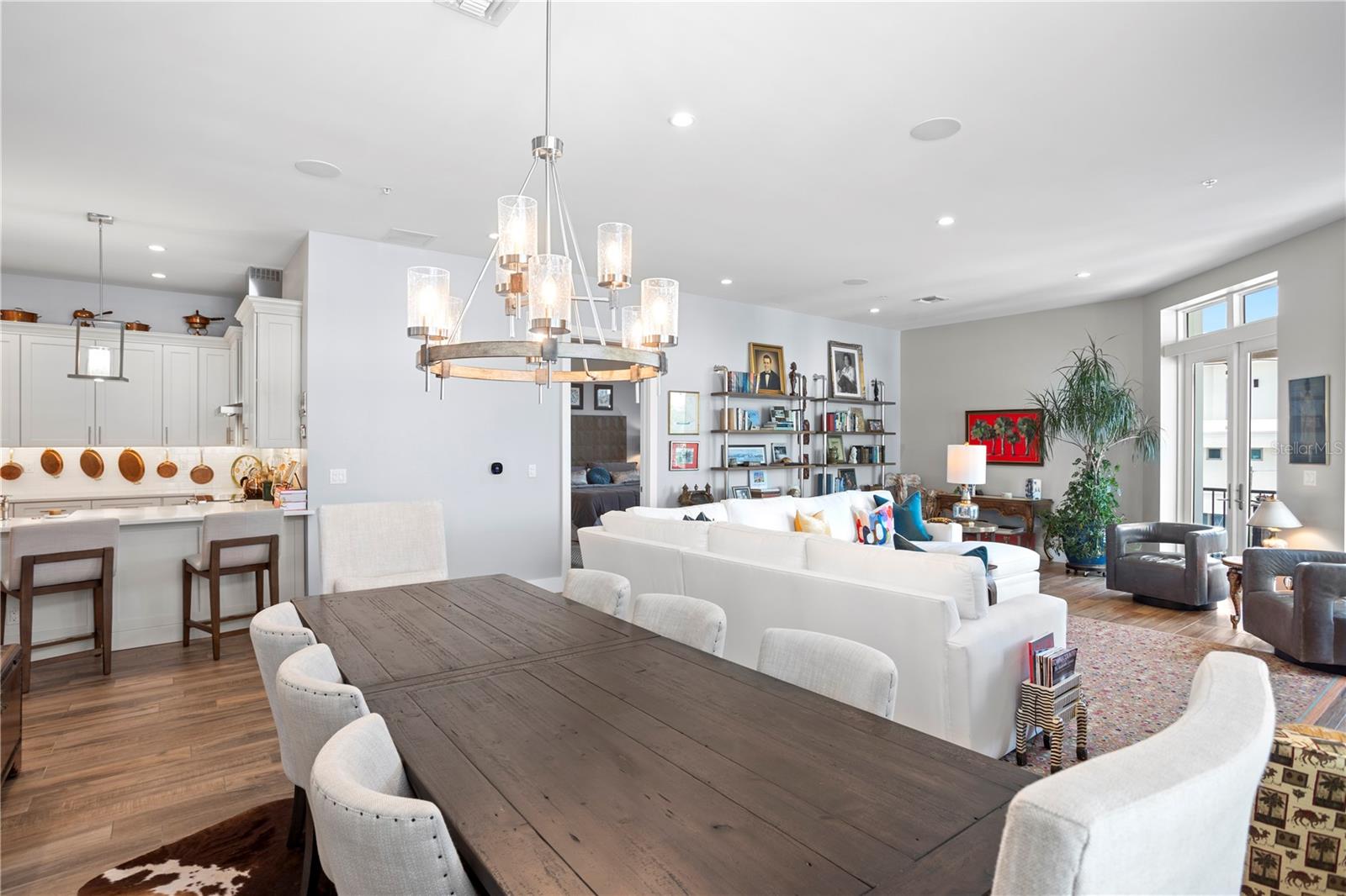 ISLANDER - Residential