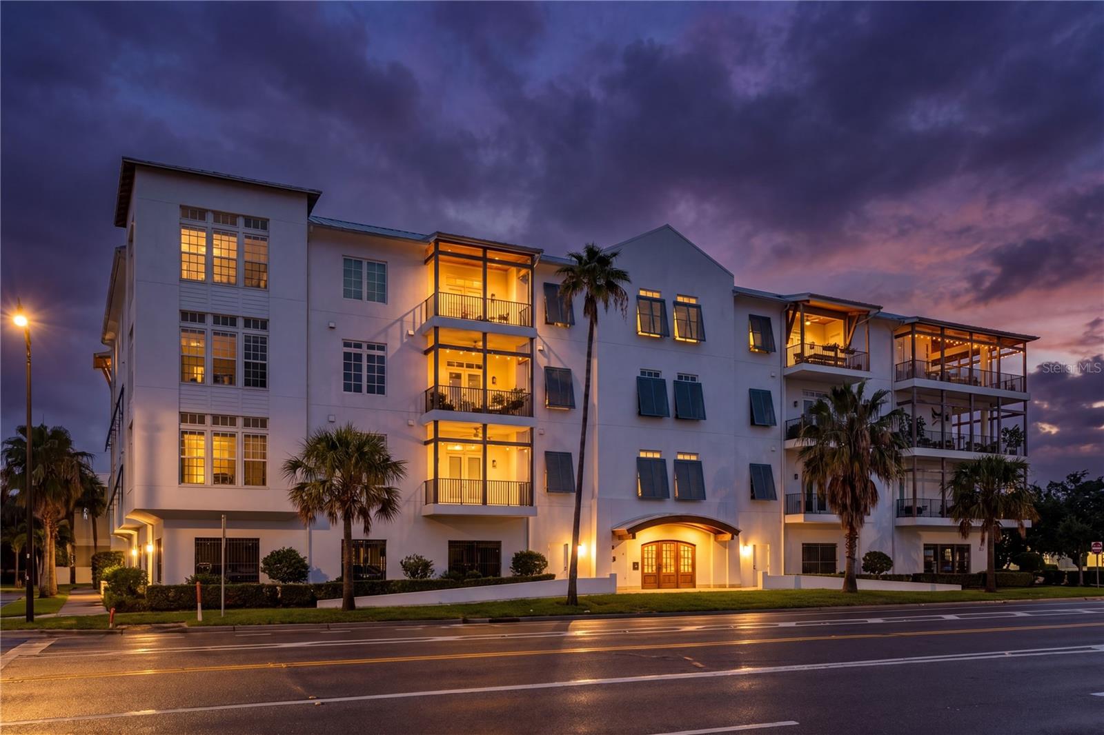 91 DAVIS BOULEVARD 303