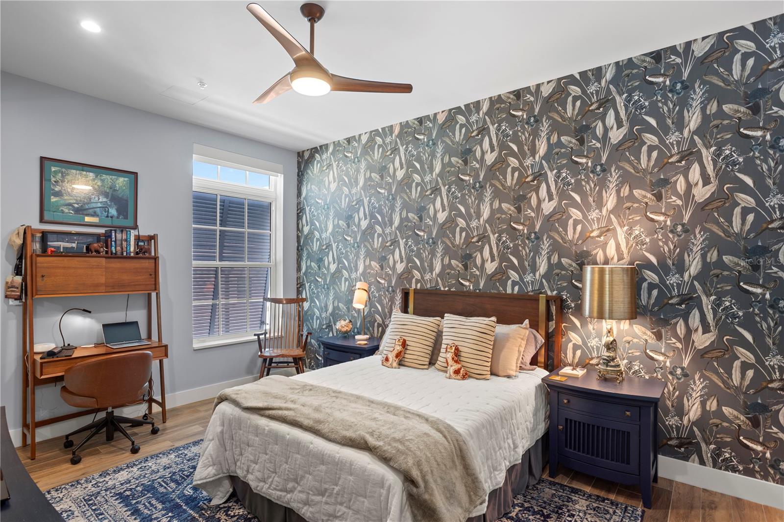 ISLANDER - Residential