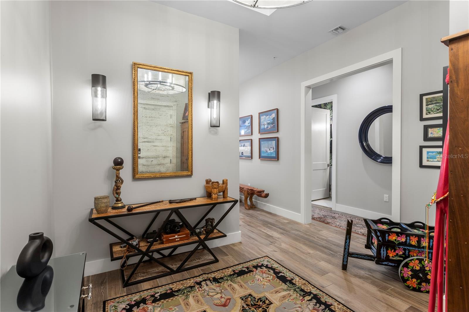 ISLANDER - Residential