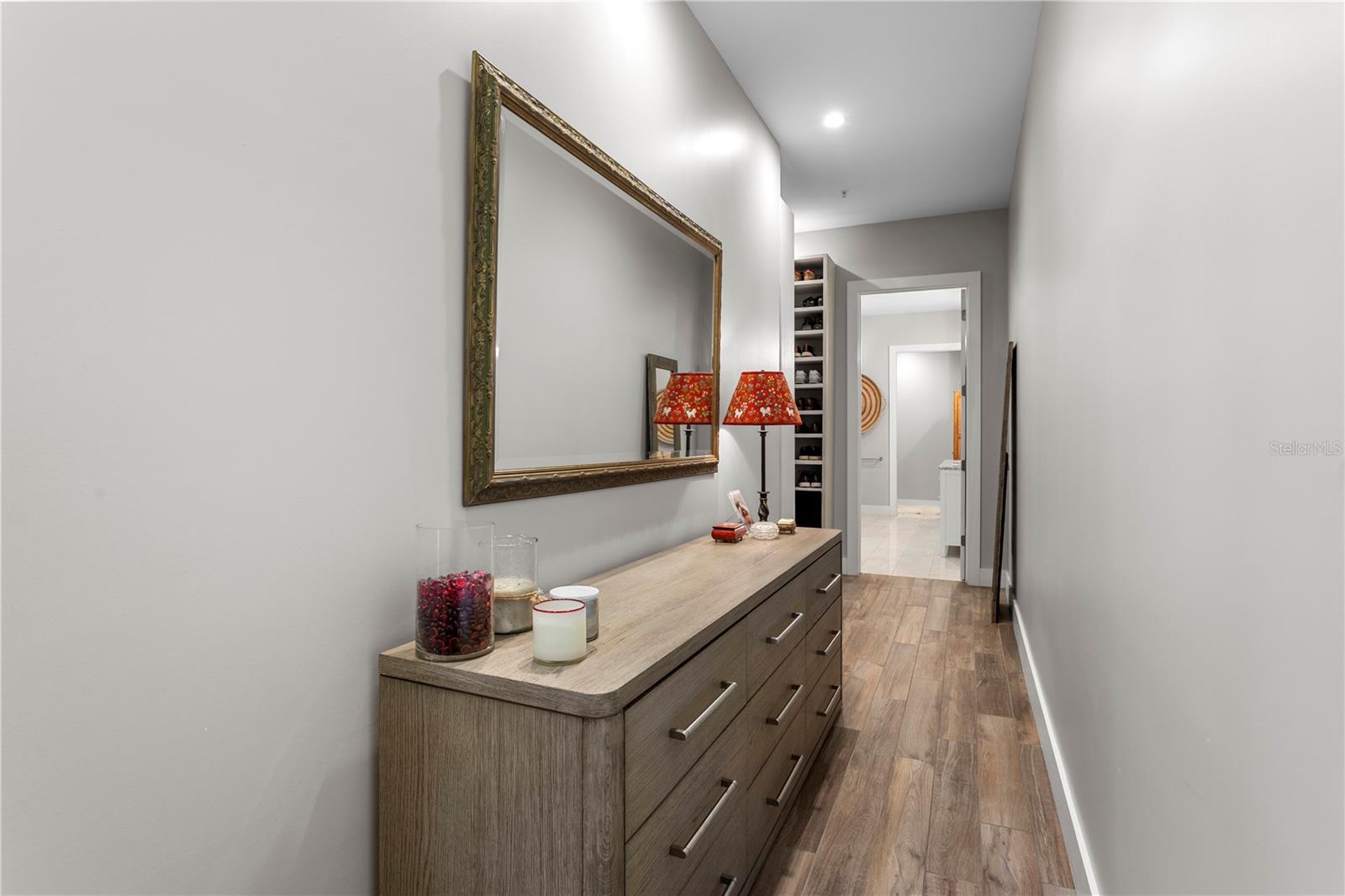 ISLANDER - Residential