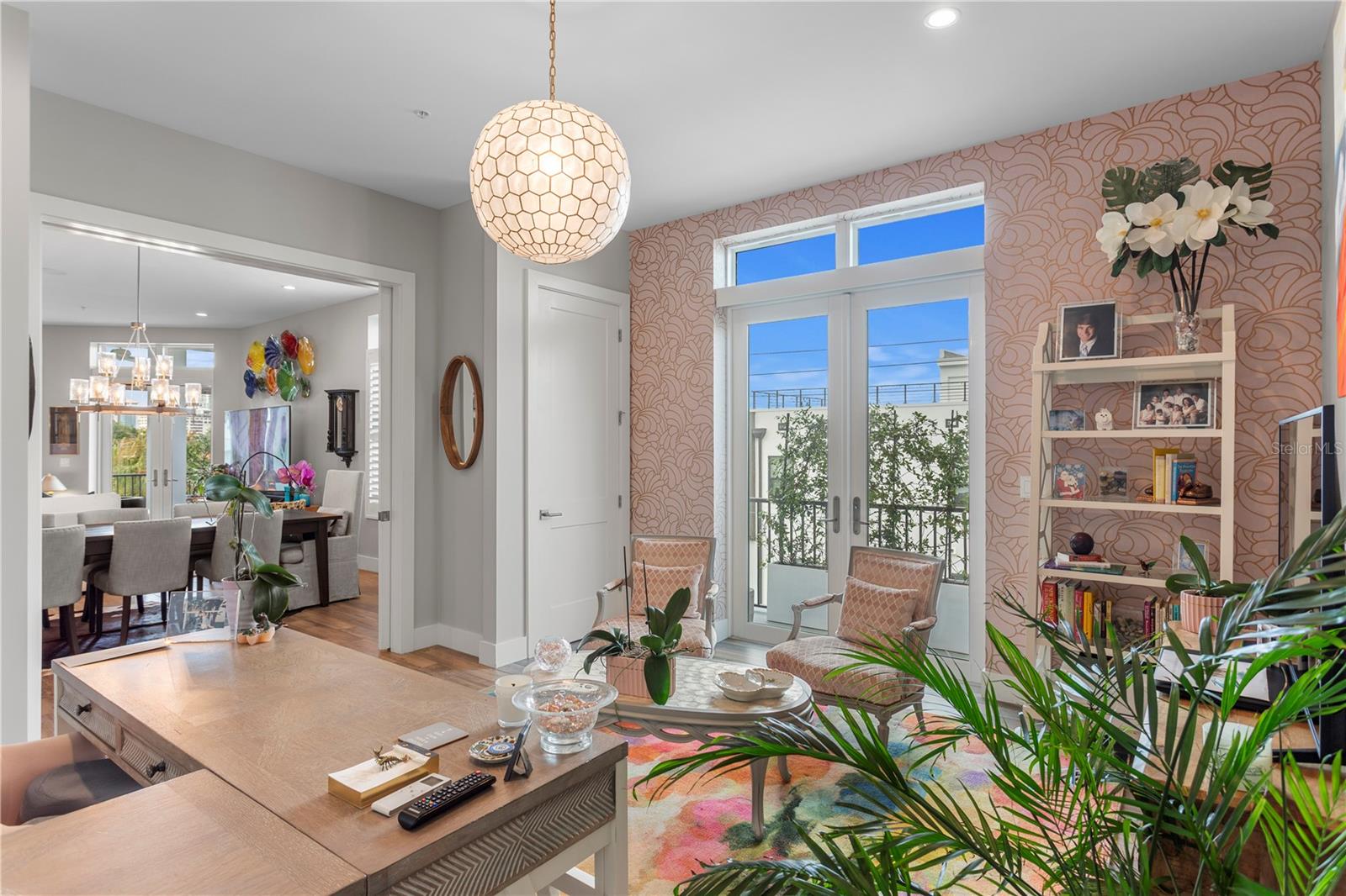 ISLANDER - Residential