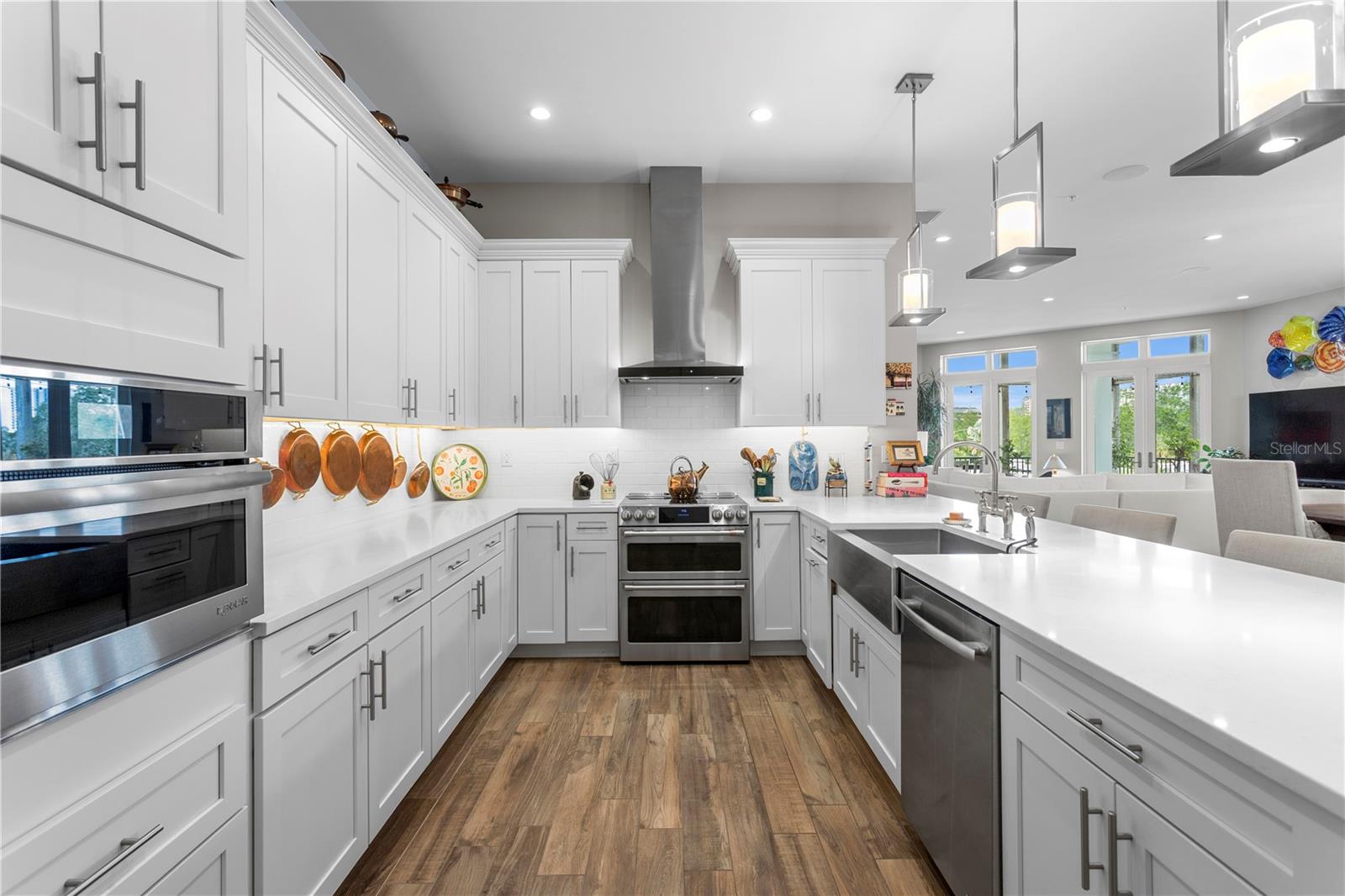 ISLANDER - Residential