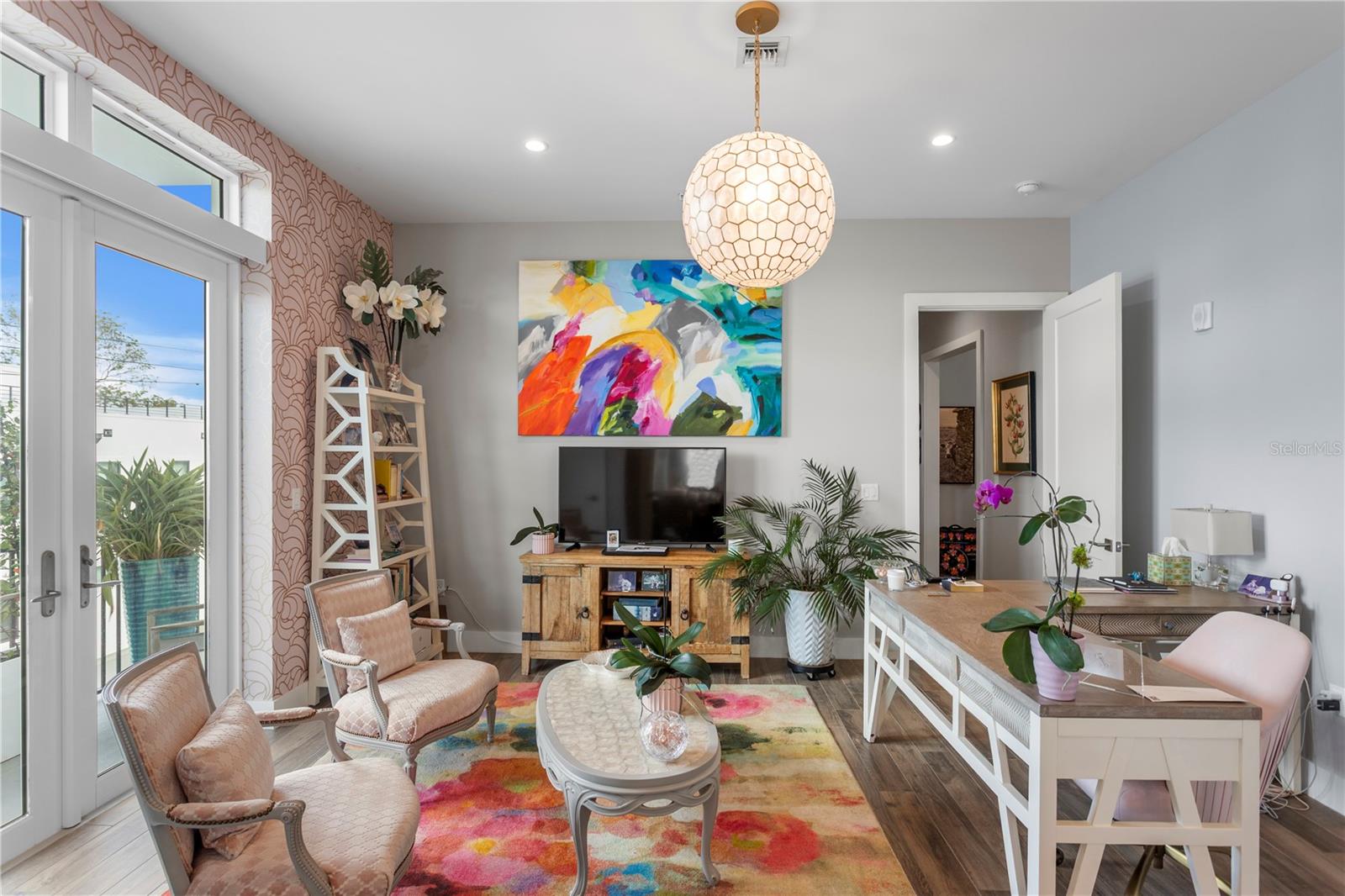 ISLANDER - Residential