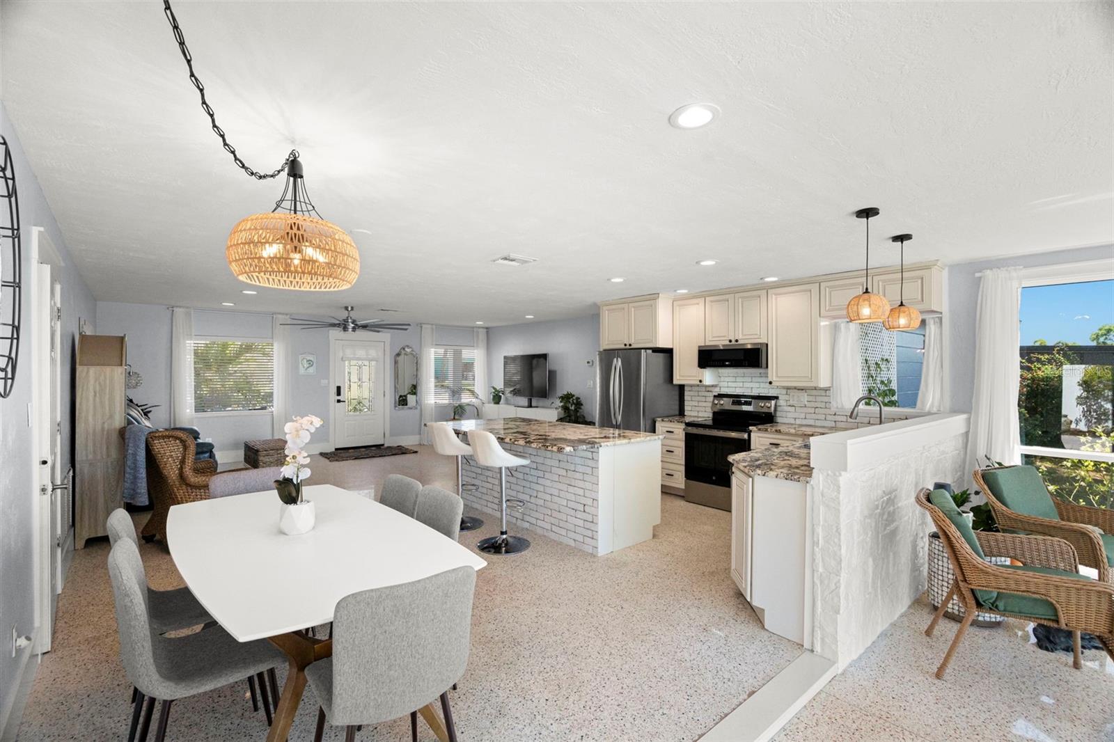 SHERATON SHORES - Residential