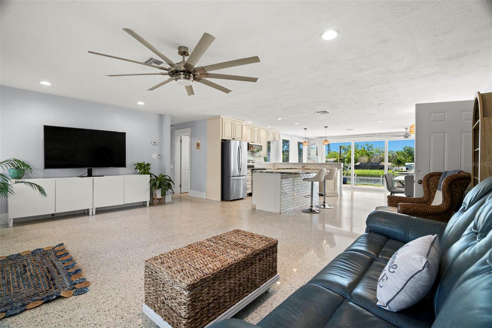 SHERATON SHORES - Residential